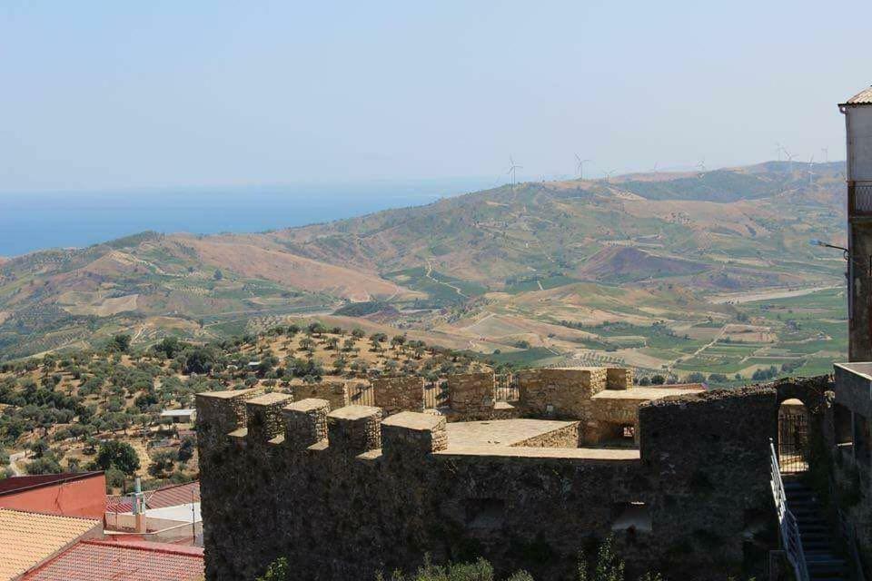 Casa Mazzone Bed & Breakfast Ciro Bagian luar foto
