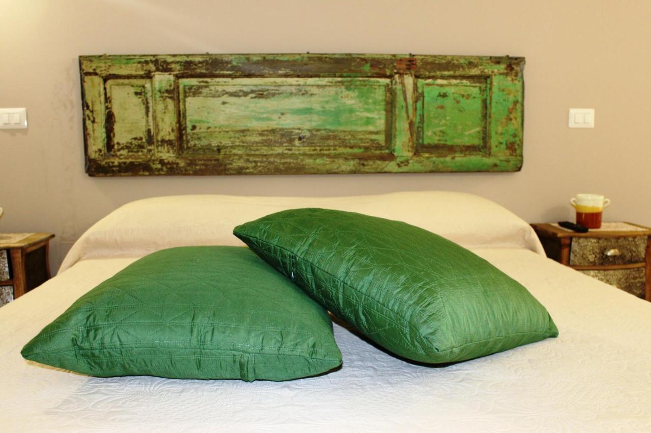 Casa Mazzone Bed & Breakfast Ciro Bagian luar foto