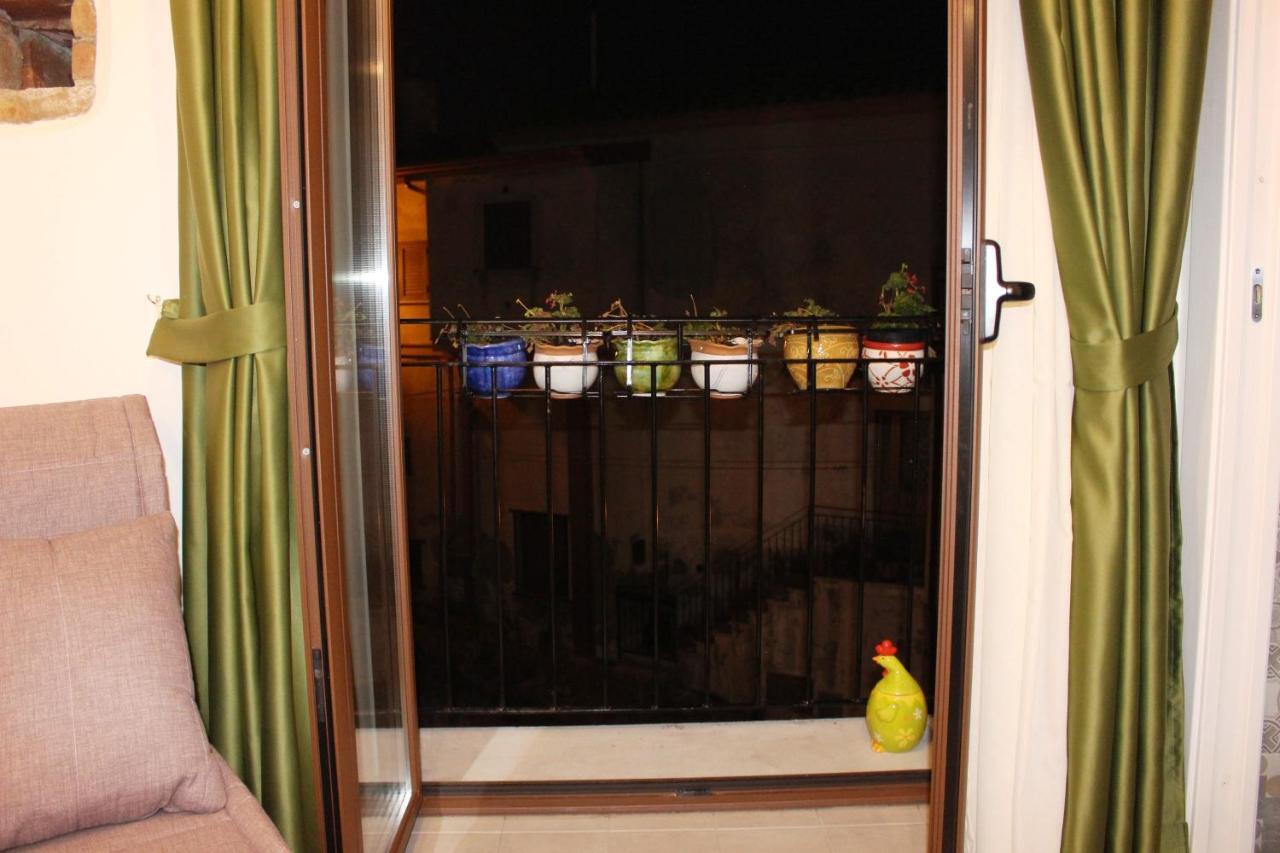Casa Mazzone Bed & Breakfast Ciro Bagian luar foto